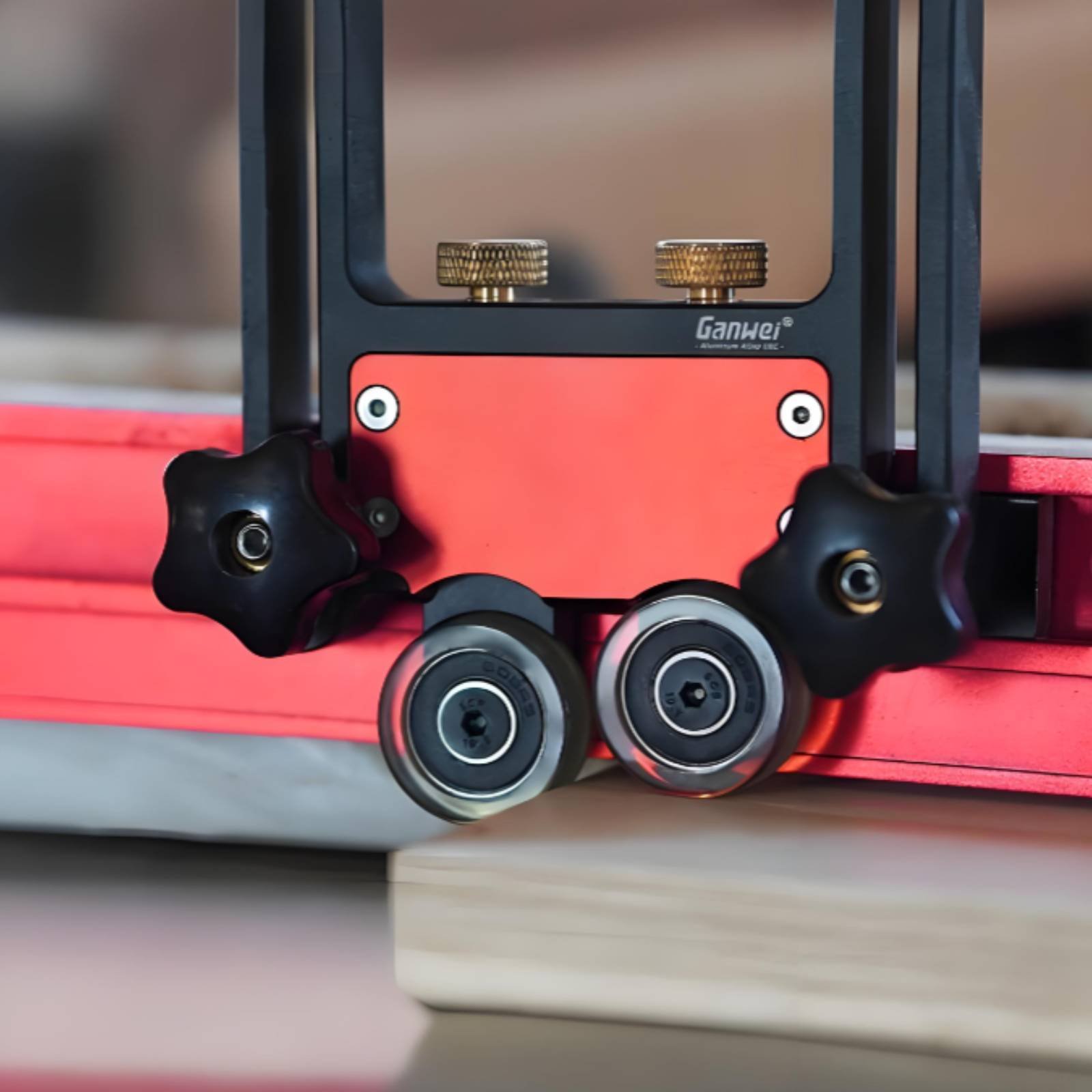 Pattino a rulli regolabile per - Power Tools Hardware recensione e prezzo