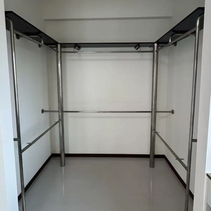 Appendiabiti da parete in acci - Power Tools Display Rack recensione e prezzo